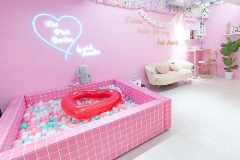 Why Rent a Party Room in Mongkok?